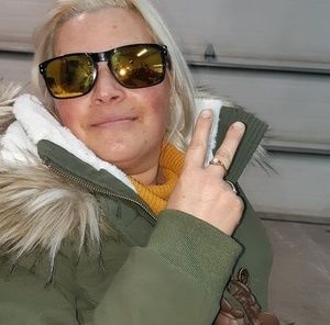 Meet your Posher, Kim